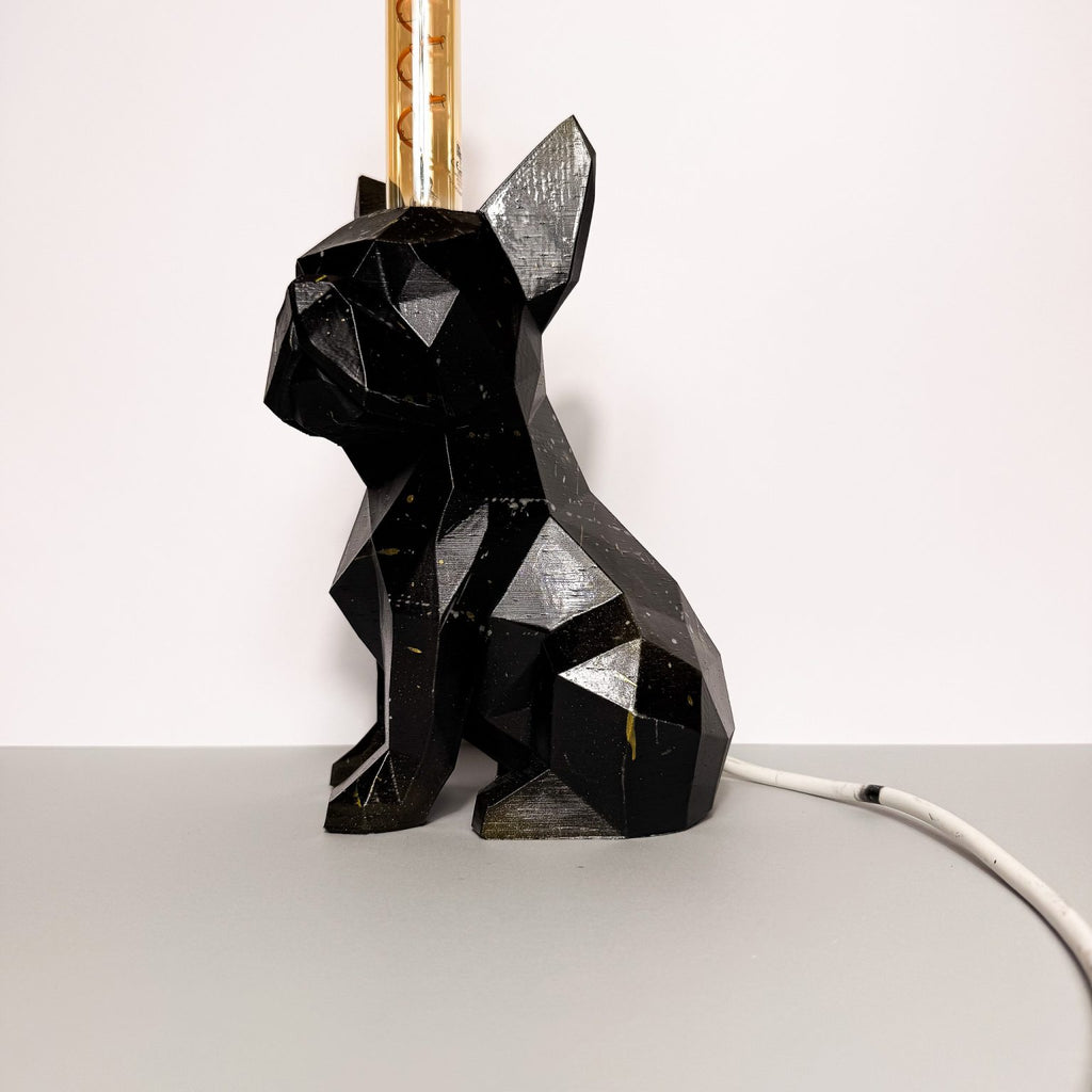 Bulldog lamp