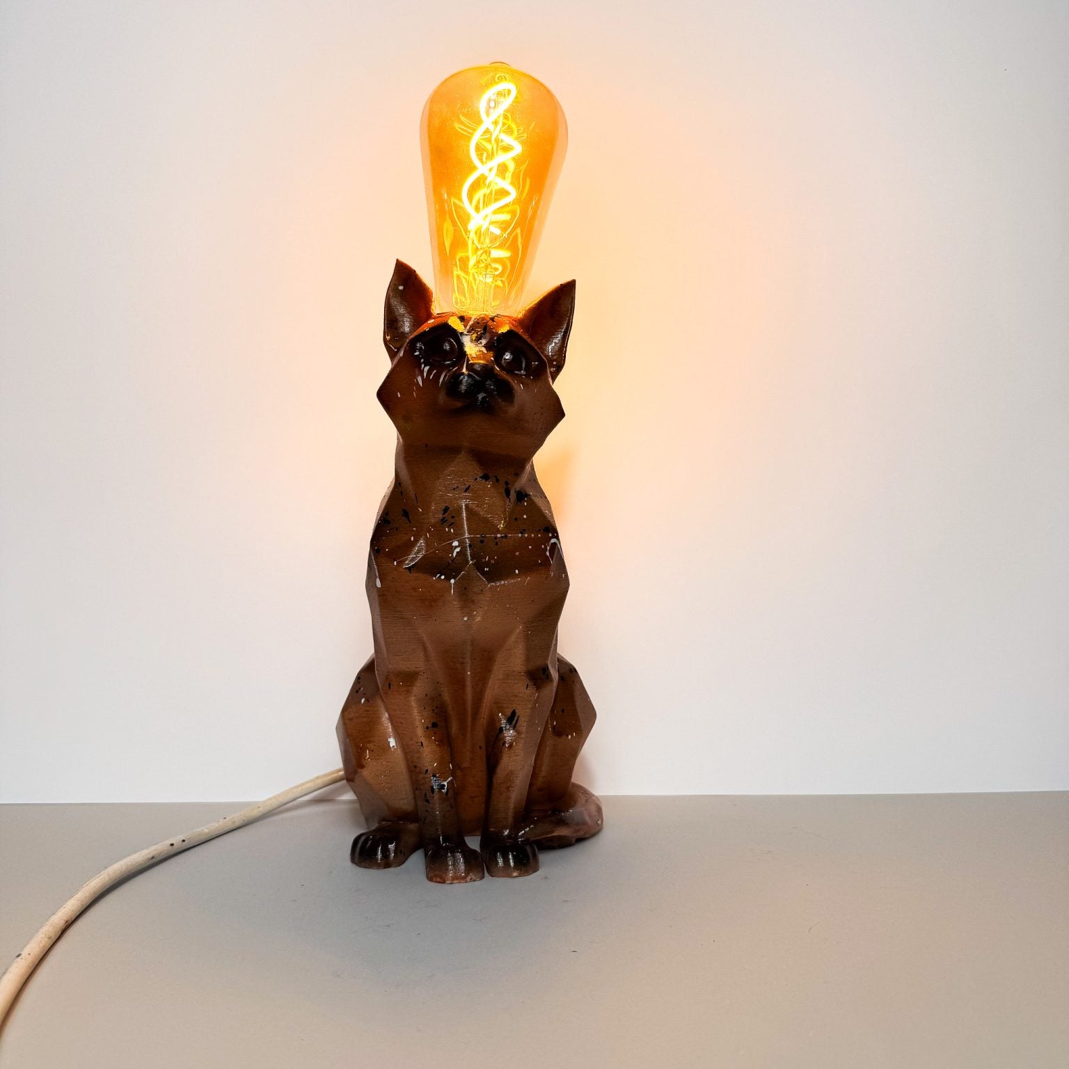 Cat lamp